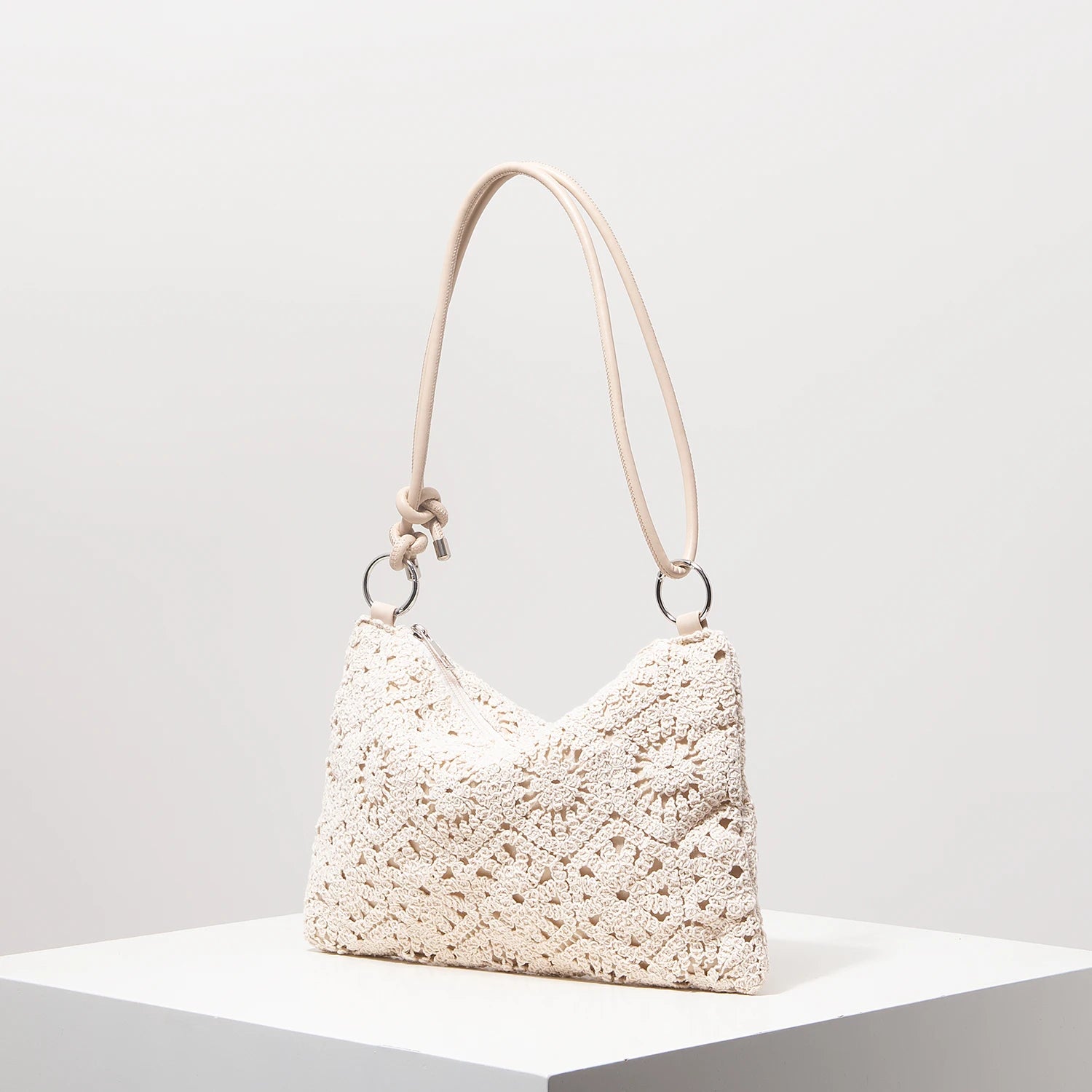 Sacolas de ombro de tricô oco com padrão para mulheres, bolsas de praia boho para mulheres, roupas de férias, bolsa de guê (padrão aleatório)