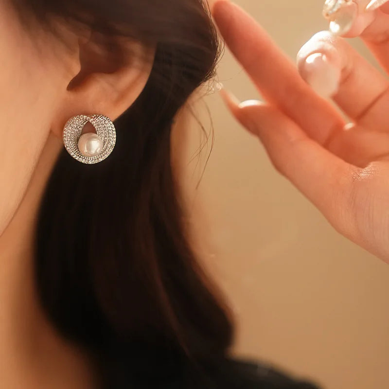 Zakol luxo aaa zircon redondo pérola brincos para mulheres irregular brinco temperamento festa de casamento jóias