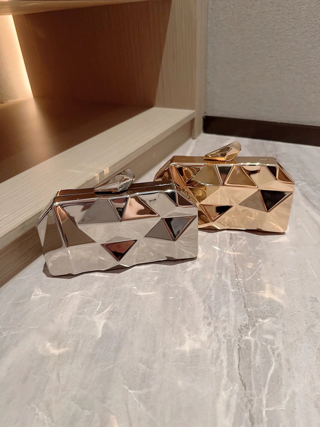 Senhoras moda brilhante em forma de caixa de ferragem saco de jantar saco de banquete saco de embreagem vestido saco de noite saco de baile saco de corrente