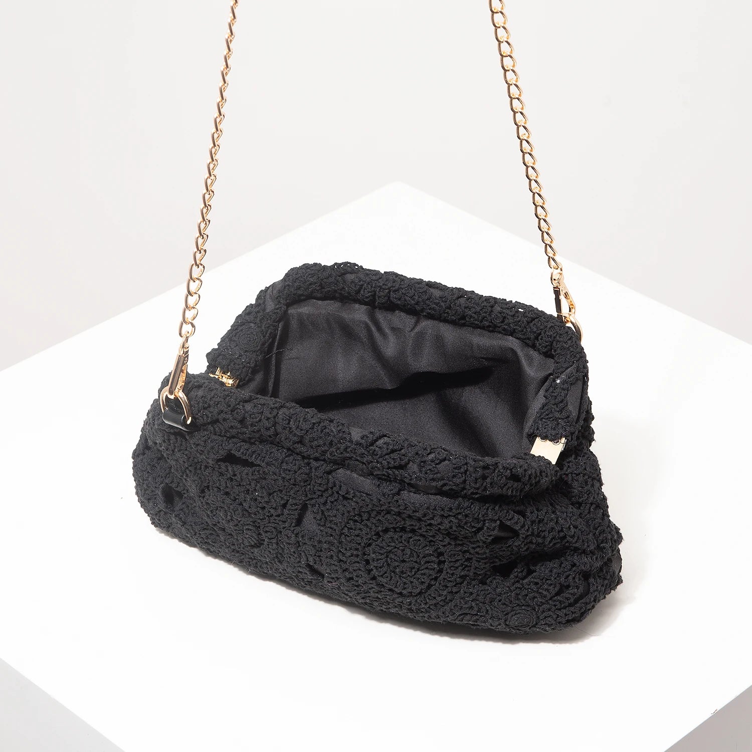 Bolsa crossbody de tecido oco padrão, bolsa de praia de palha boêmia, conjunto Chrochel, estilo premium, Trav Must Haves, bolsa Pach para mulheres