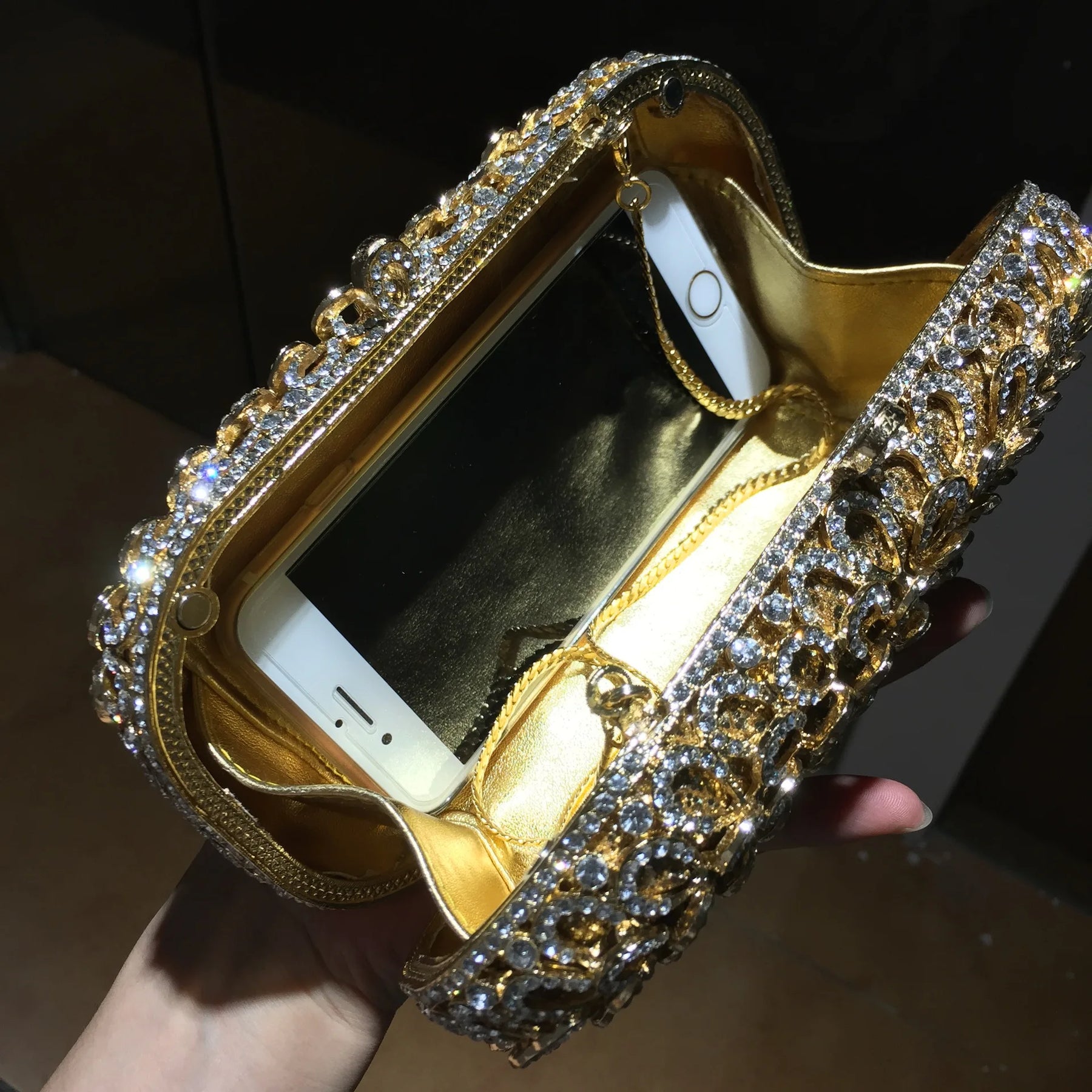 Strass vazio metal cristal jantar diamante bolsa de embreagem feminina mini crossbody com corrente de strass floral frisado sacola