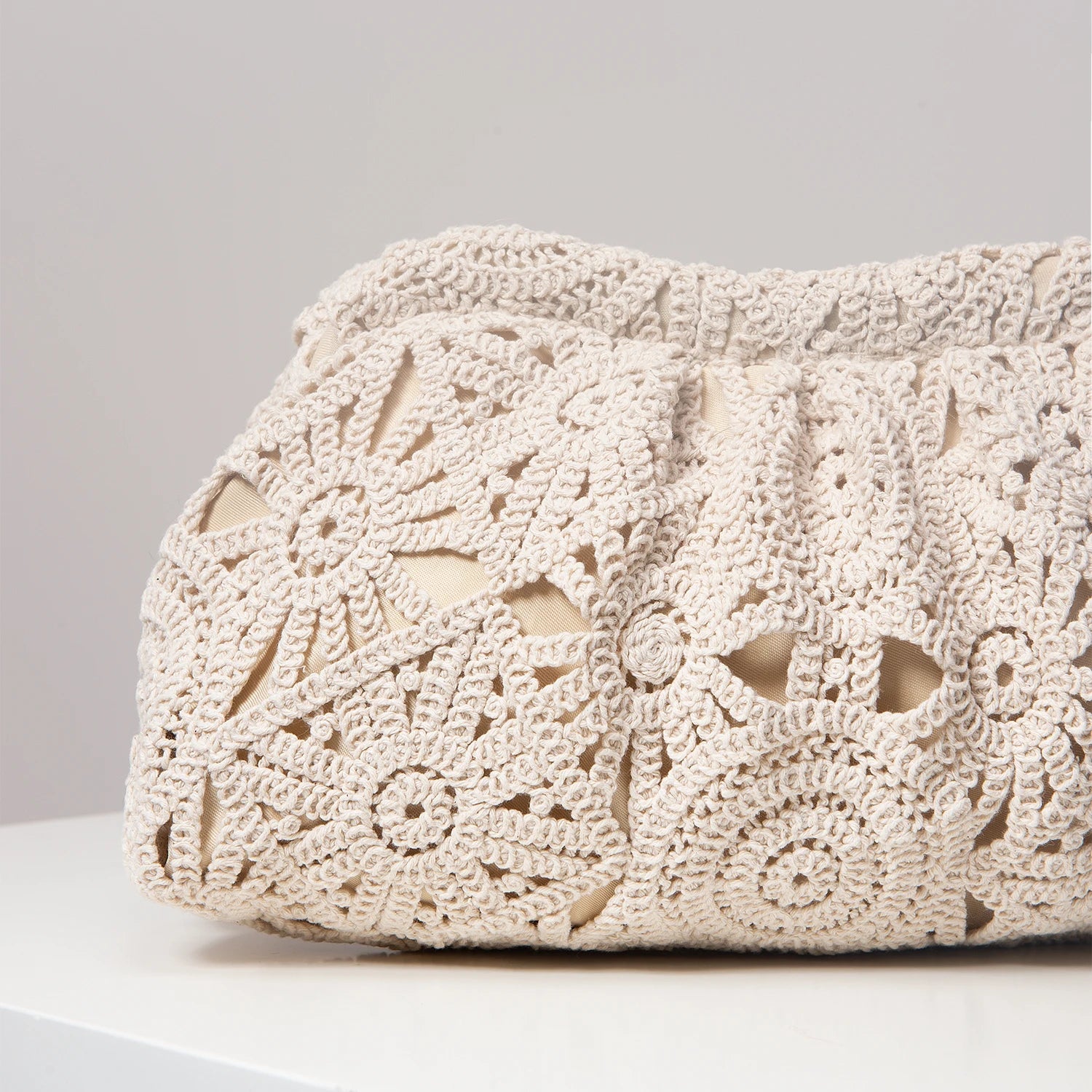 Bolsa de mão de tecido oco estampado, bolsa simples e versátil, bolsa de praia boêmia, carteira de palha casual de férias, bolsa elegante para festa à noite (las padrões são aleatórios)