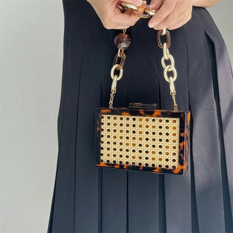 Design de moda acrílico leopardo palha sacos para mulheres correntes grossas bolsa ombro vime tecido praia designer caixa saco tote