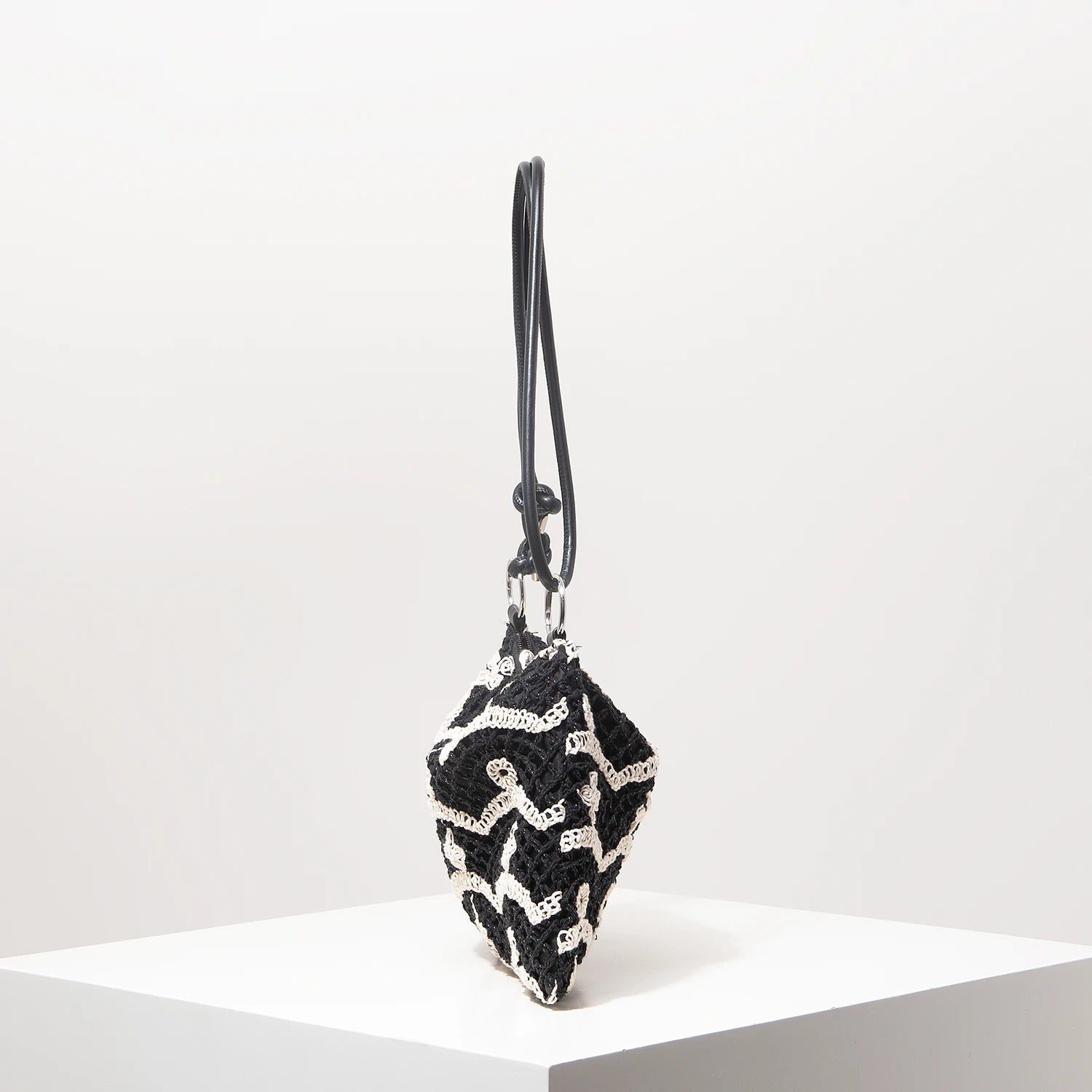 Sacolas de ombro de tricô oco com padrão para mulheres, bolsas de praia boho para mulheres, roupas de férias, bolsa de guê (padrão aleatório)