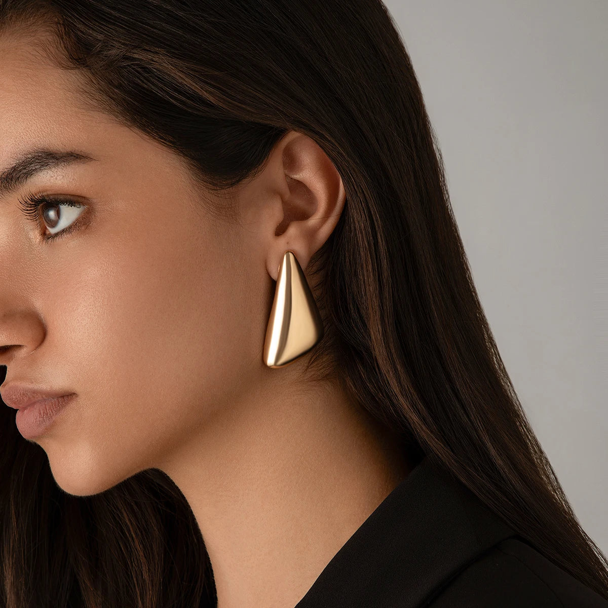 Ingemark-Brincos de metal liso vintage punk para mulheres, brincos perfurantes geométricos góticos, acessórios de jóias, presente da tendência, 2024