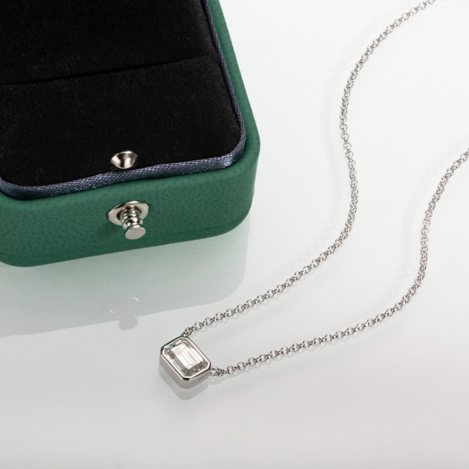 Colar Laurena Moissanite