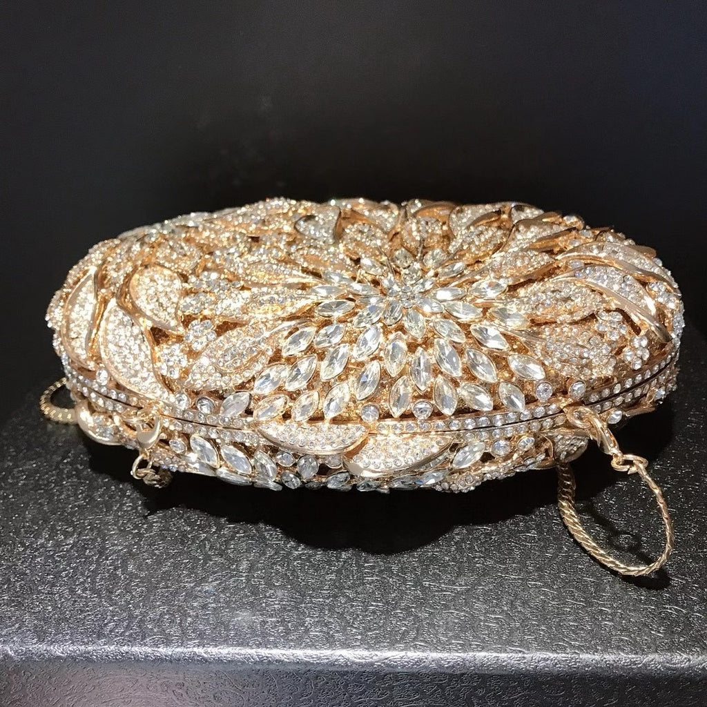 Clutch Evelyn Anchorage