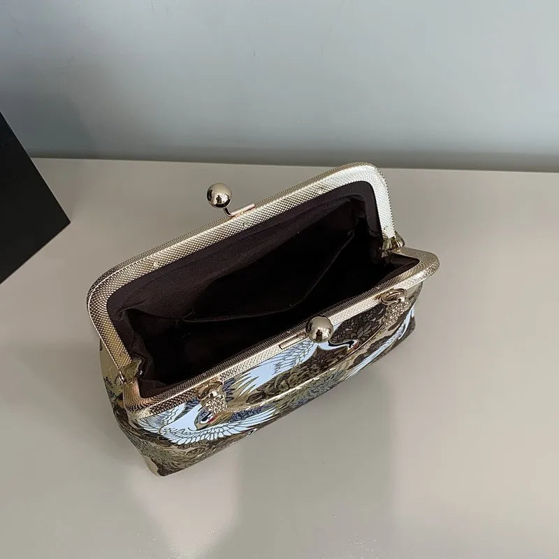 Moda vintage franja saco pequeno escudo sacos corrente feminina ombro crossbody saco guindaste voando bolsas femininas bordados