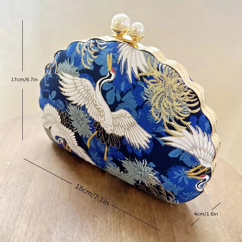 Clutch Egretta