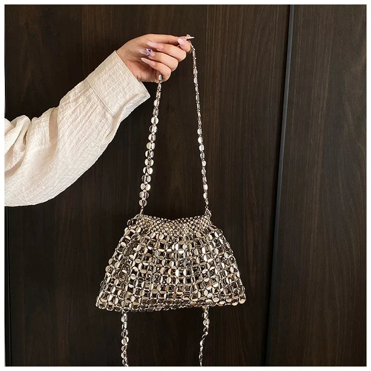 Corrente pu lantejoulas bolsas de ombro outono novo oco para fora senhoras sacos 2025 venda quente requintado senso de luxo tira crossbody saco