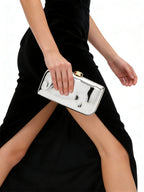 Nova Bolsa Feminina de Ombro e Transversal, Formato Concha Oval, com Fecho de Aba, em Plástico Prateado, para Festa, Noite e Praia, tipo Clutch