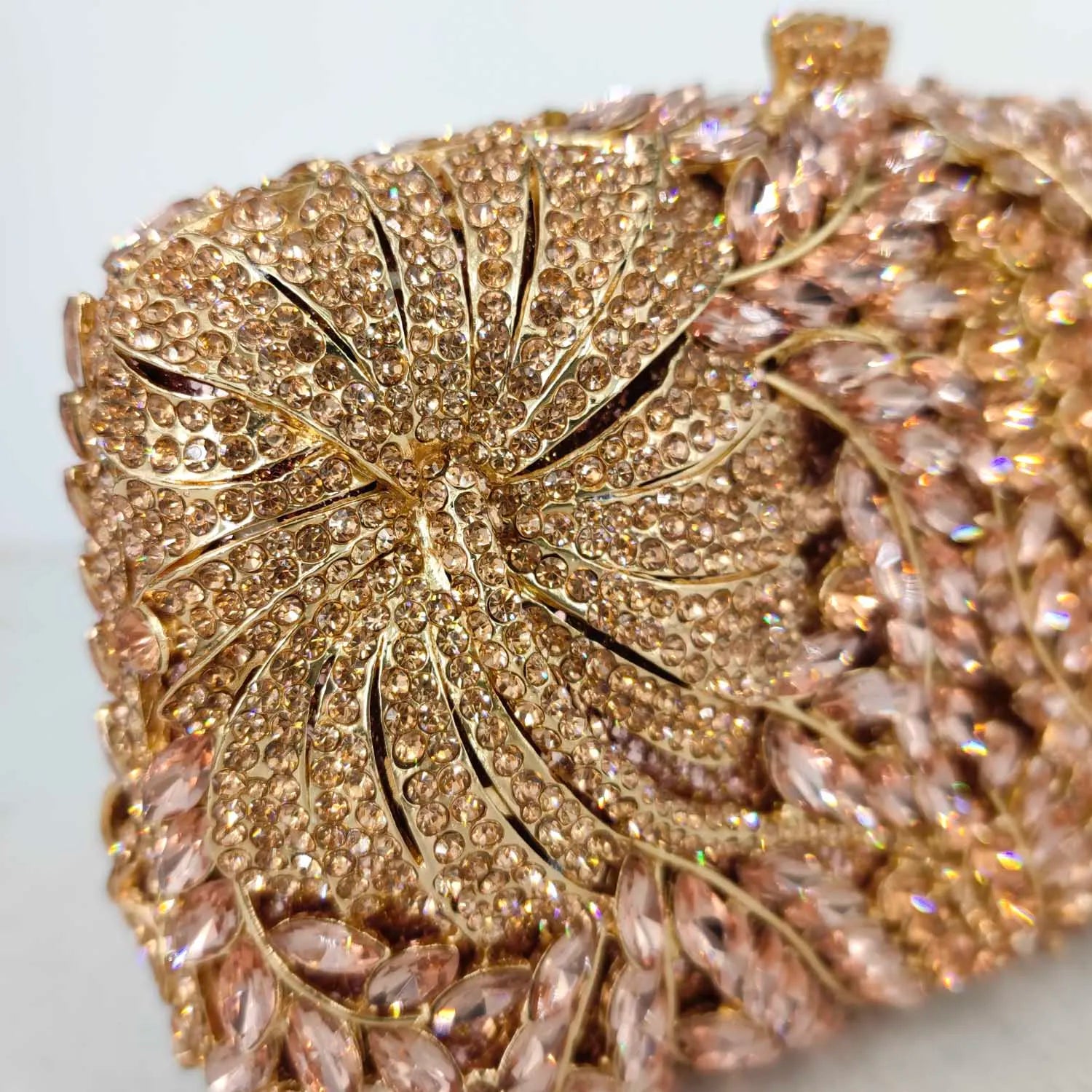 Boutique de fgg flor elegante bolsas e bolsas de noite designer de luxo festa de casamento strass sacos de embreagem de casamento nupcial