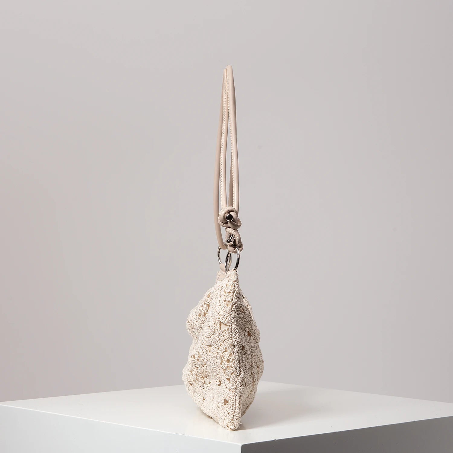 Sacolas de ombro de tricô oco com padrão para mulheres, bolsas de praia boho para mulheres, roupas de férias, bolsa de guê (padrão aleatório)