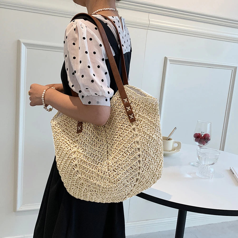 Bolsa de palha de verão tecida à mão para mulheres elegante bolsa de férias de praia bolsa de ombro de grande capacidade