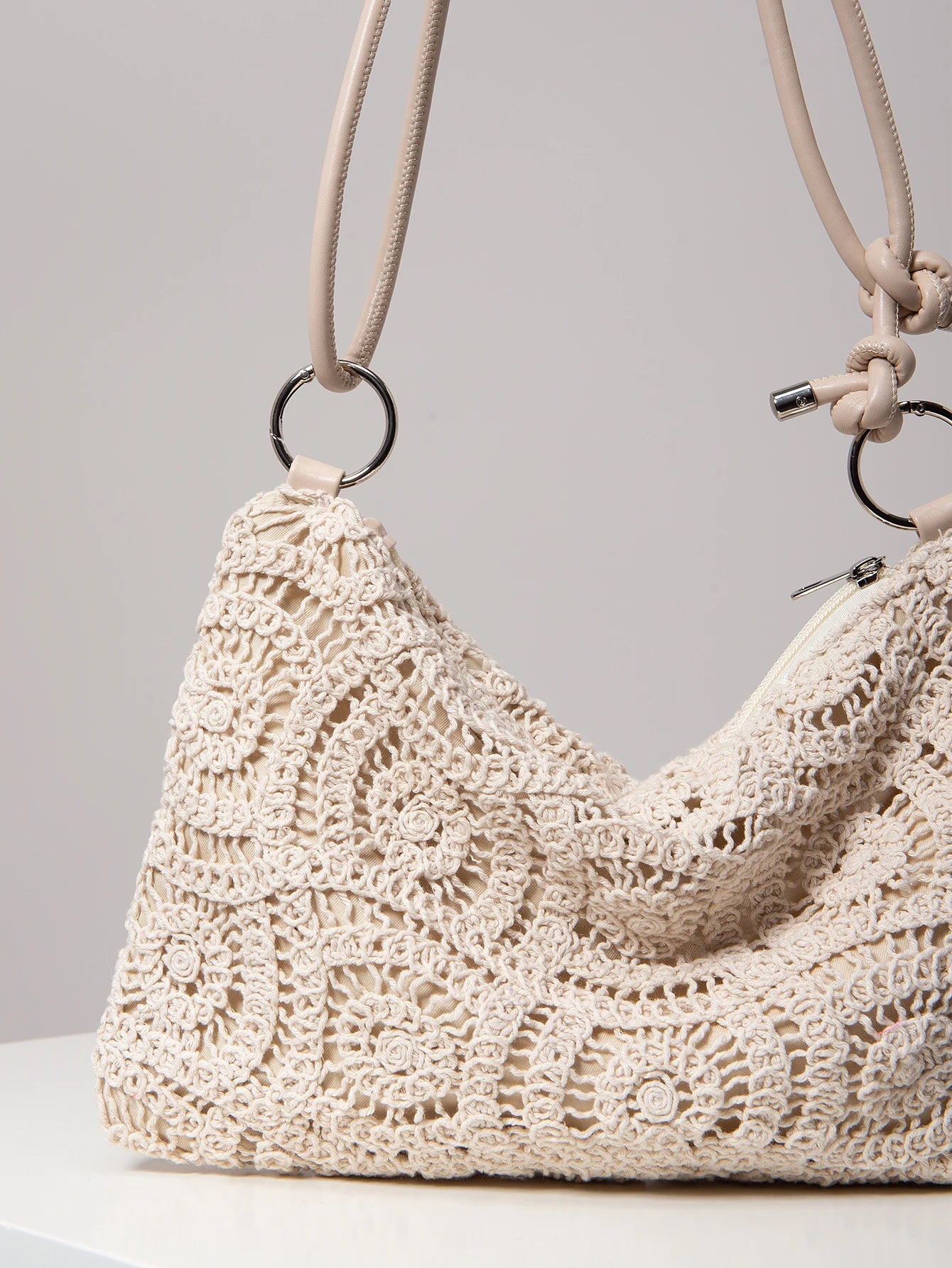 Sacolas de ombro de tricô oco com padrão para mulheres, bolsas de praia boho para mulheres, roupas de férias, bolsa de guê (padrão aleatório)