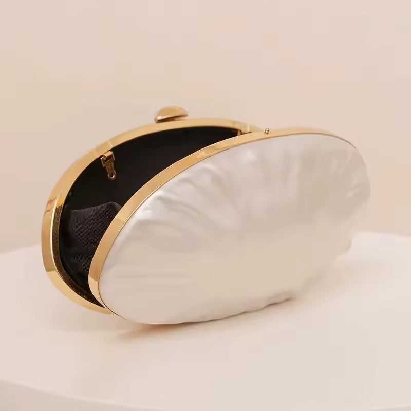 Clutch Núbbia Pérola
