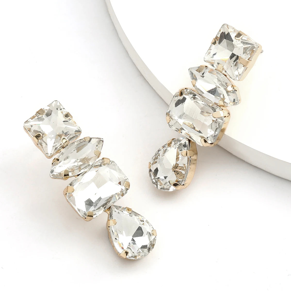 Moda personalidade menina strass gota de água balançar brincos feminino elegante temperamento jóias acessórios