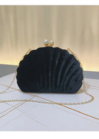 Bolsa de jantar de festa de veludo preto de concha premium Bolsa de embreagem com fecho de pérola Bolsa de casamento Bolsa crossbody Bolsa pequena feminina de veludo.
