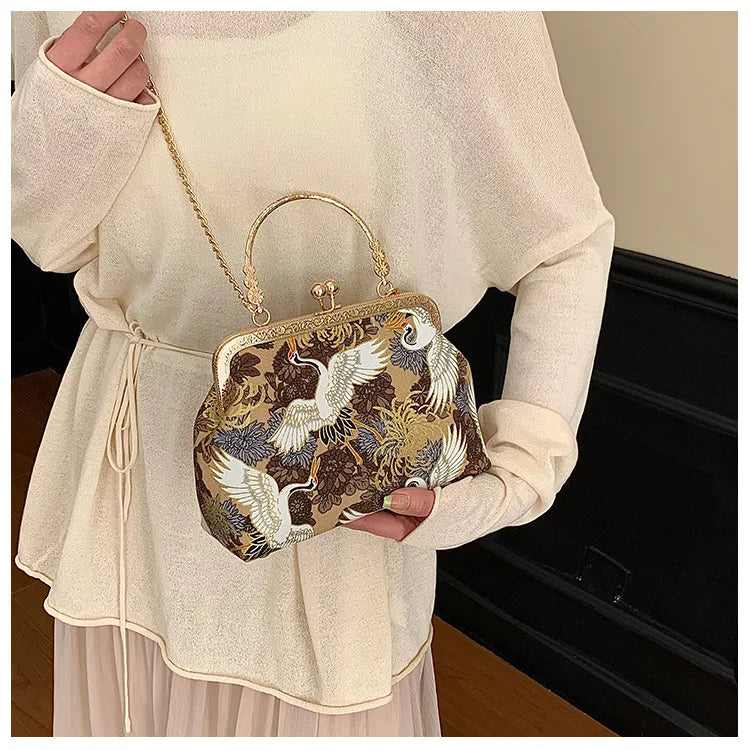 Moda vintage franja saco pequeno escudo sacos corrente feminina ombro crossbody saco guindaste voando bolsas femininas bordados