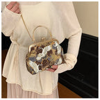 Moda vintage franja saco pequeno escudo sacos corrente feminina ombro crossbody saco guindaste voando bolsas femininas bordados