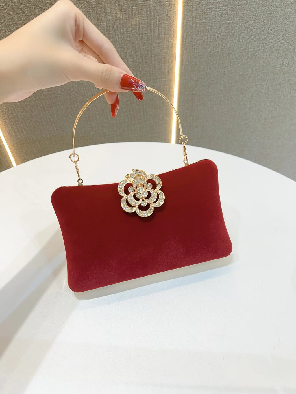 Embreagem de noite de pérola de cristal encantada – Bolsa de palco deslumbrante com strass, bolsa de ombro de banquete de luxo para mulheres bolsa de noite