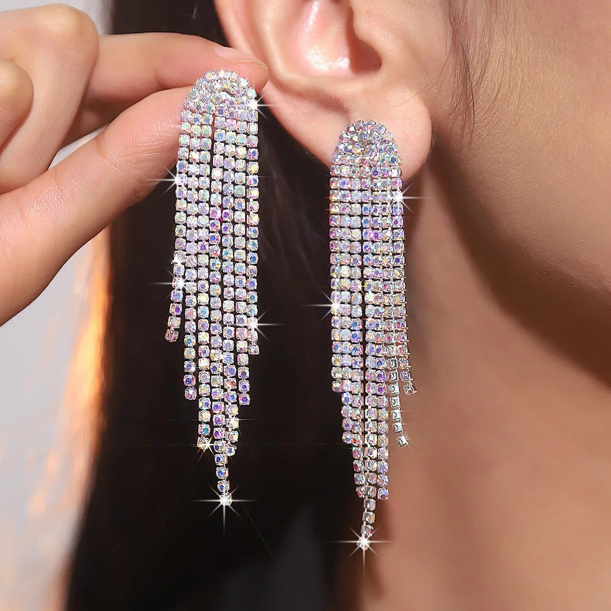 Brilho longo borla strass brincos para mulheres ab colorido prata cor cristal balançar brinco festa de casamento jóias