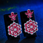 Impressionantes brincos inspirados em floral e borboleta em vermelho ardente embelezados com zircônia brilhante para joias da moda feminina