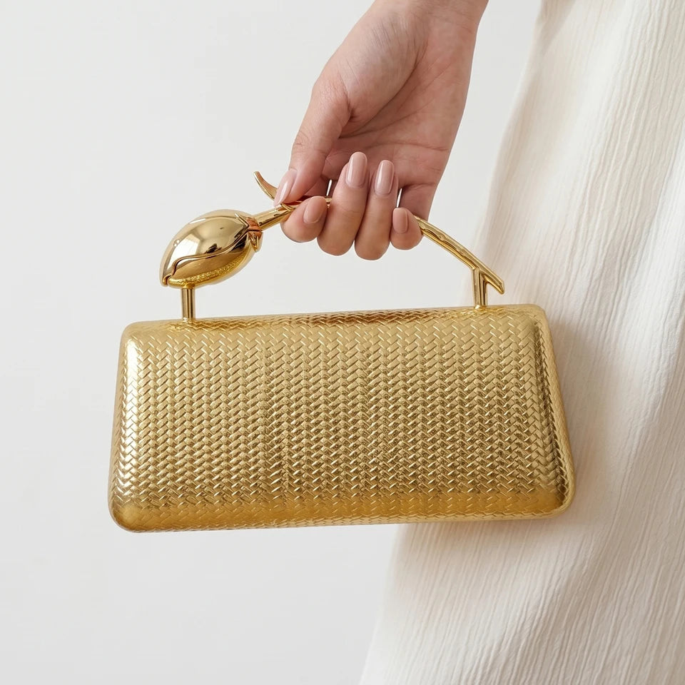 Clutch Roseane
