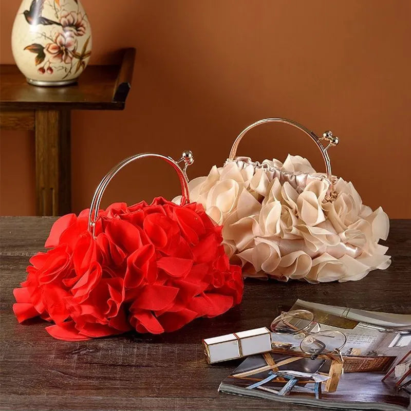 Clutch Rouge Floral