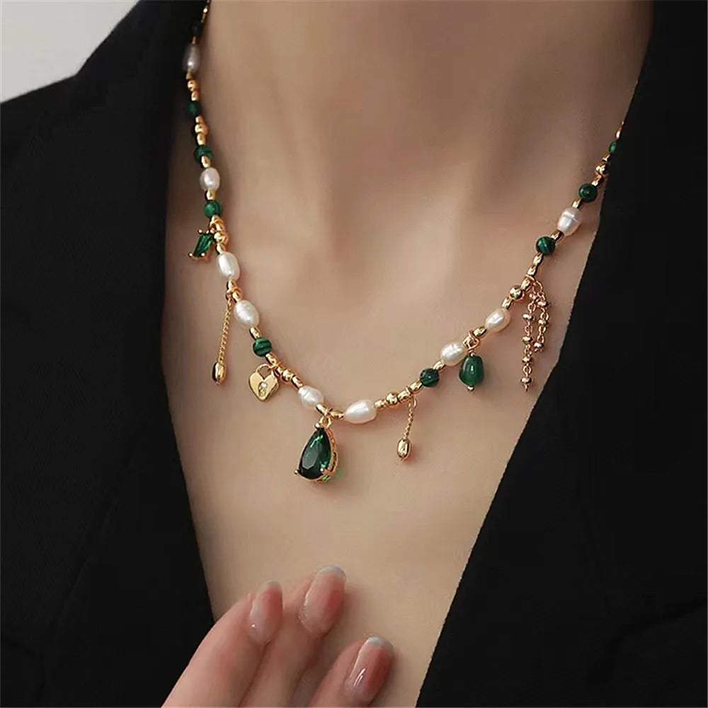 Natural verde malaquita pedra grânulos pérola borla colar para mulher clavícula corrente zircão pingente elegante charme festa jóias
