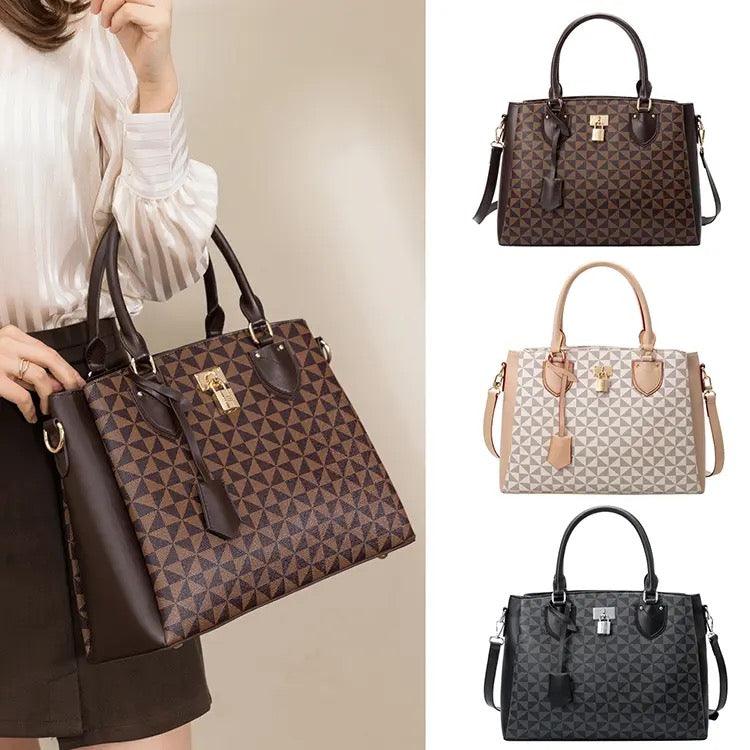 Bolsa Tote Média Mari - FANICH
