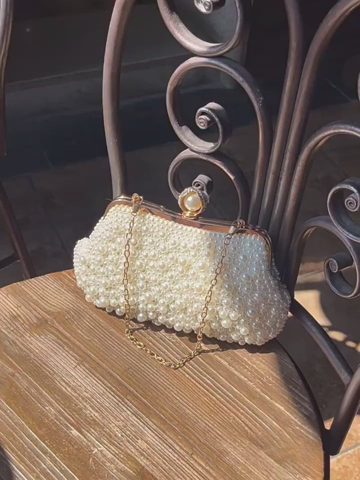 Clutch Pérola Charmy